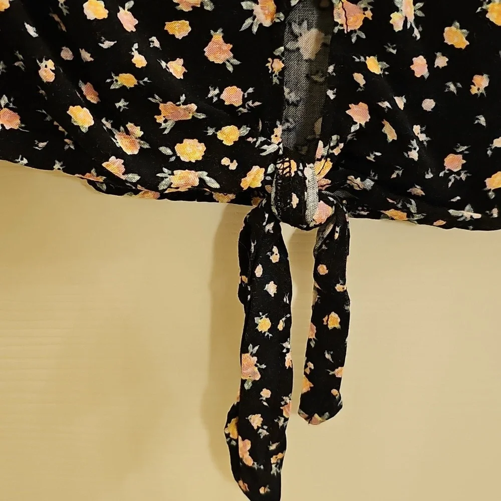 Hippie Rose Women's Top - Picture 5 of 8